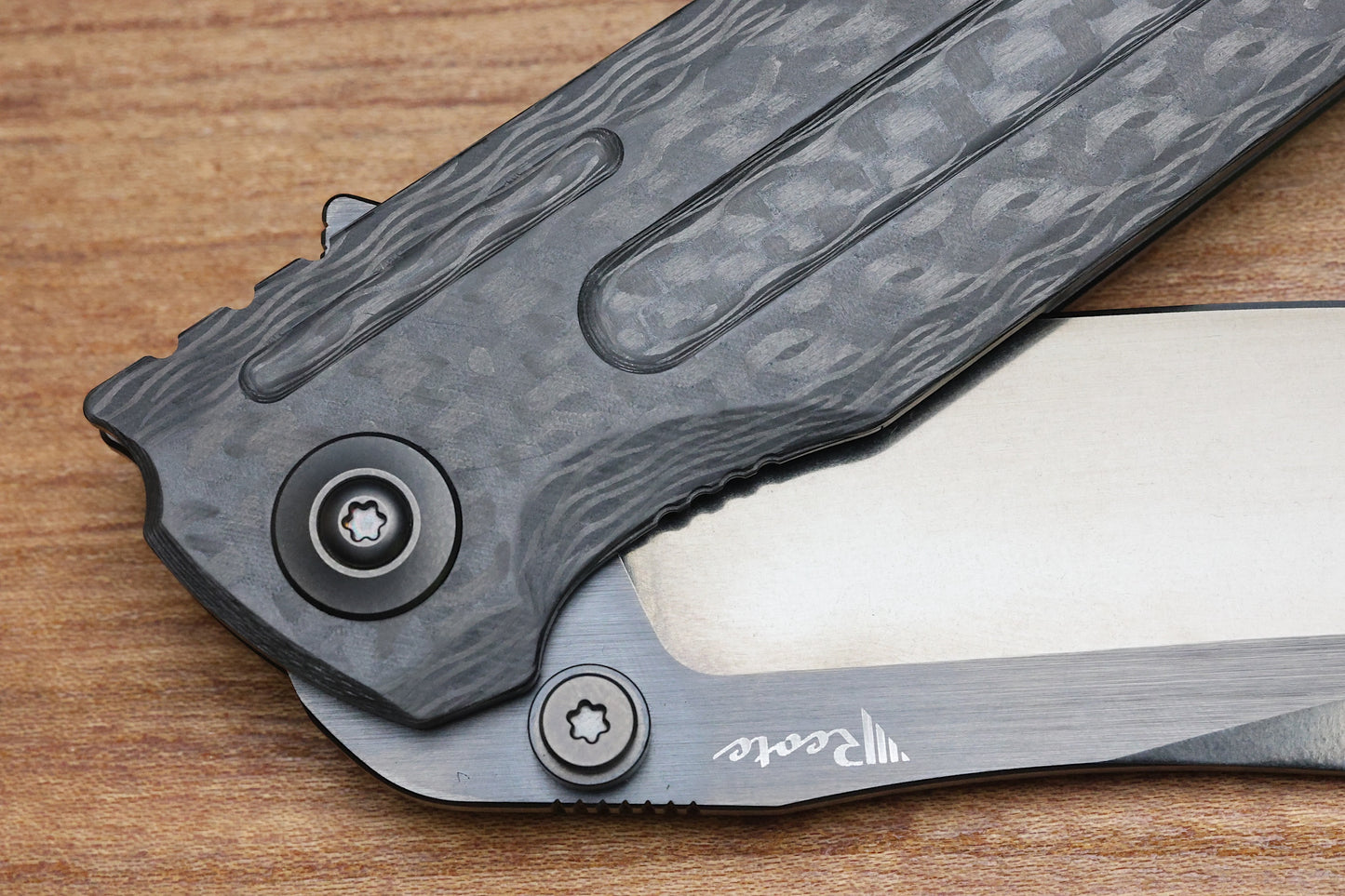 REATE KNIVES DISTRICT 9D-V2 CARBON FIBER DLC