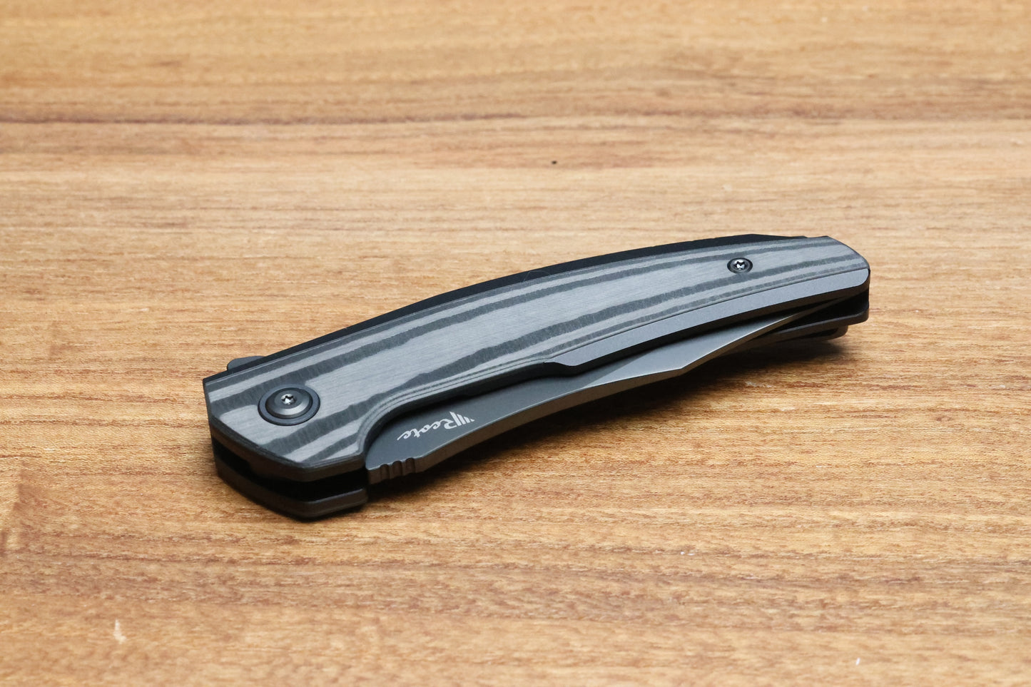 REATE KNIVES JACK JR. BLACK ALUMINUM INTEGRAL HANDLE W/ CARBON FIBER INLAY & DLC S30V