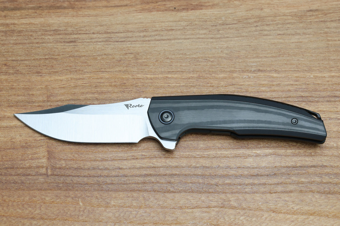 REATE KNIVES JACK JR. BLACK ALUMINUM INTEGRAL HANDLE W/ CARBON FIBER INLAY & SATIN S30V