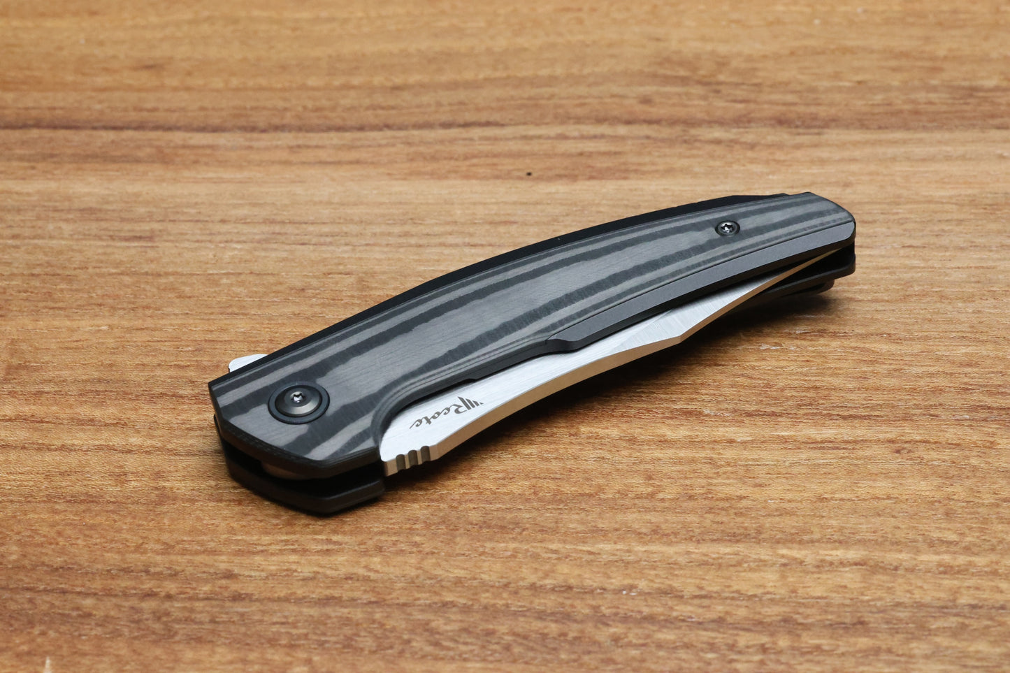REATE KNIVES JACK JR. BLACK ALUMINUM INTEGRAL HANDLE W/ CARBON FIBER INLAY & SATIN S30V