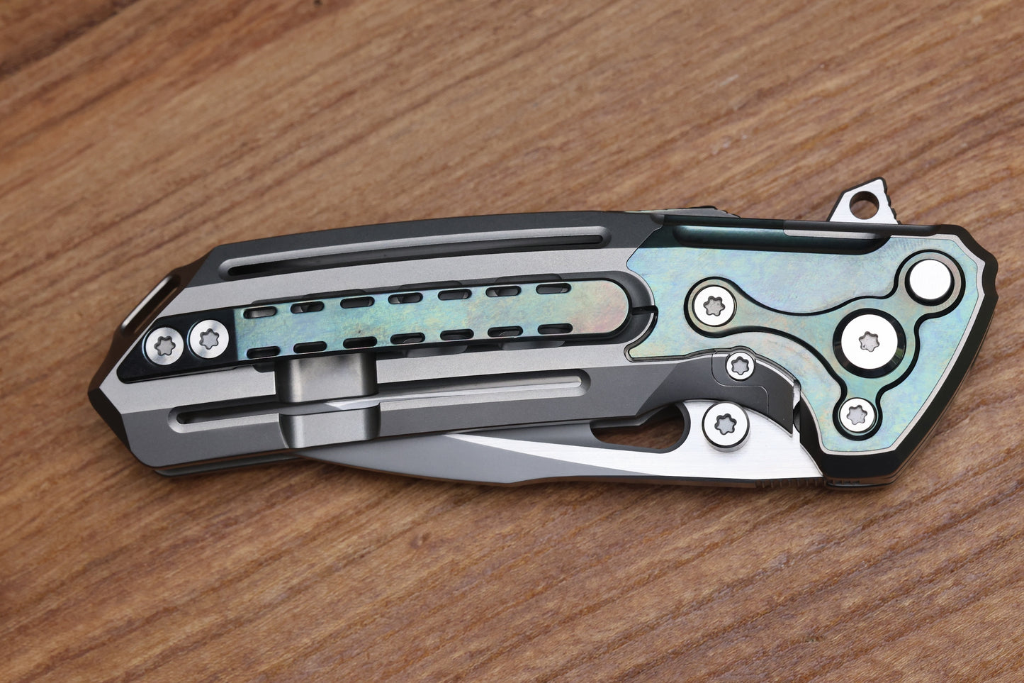 REATE T600 INTEGRAL- MARBLEIZED GREEN ZIRCONIUM ACCENT