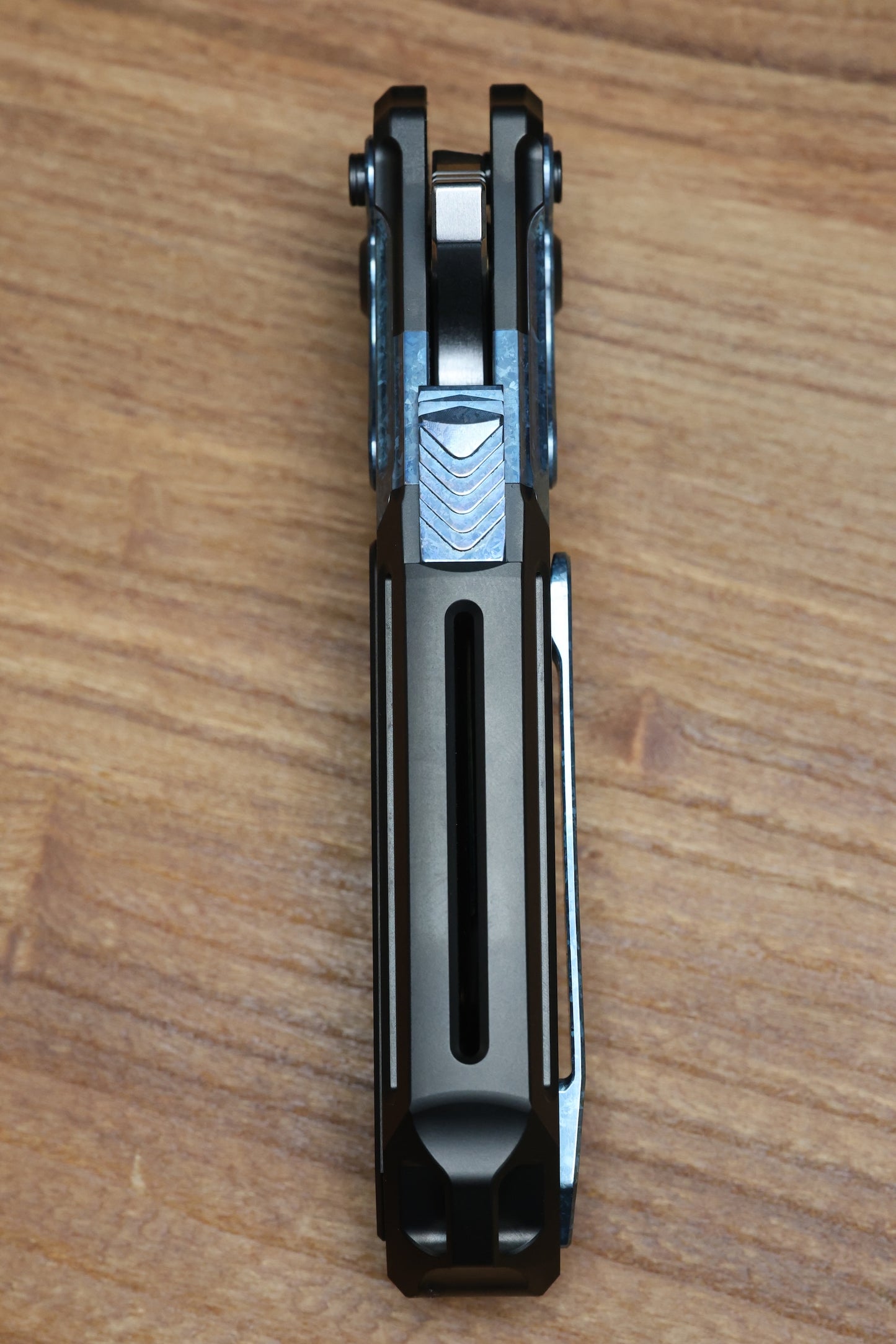 REATE T600 INTEGRAL DLC HANDLE - CRYSTALLIZED BLUE TITANIUM ACCENT