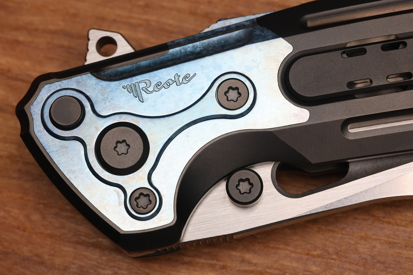 REATE T600 INTEGRAL DLC HANDLE - CRYSTALLIZED BLUE TITANIUM ACCENT