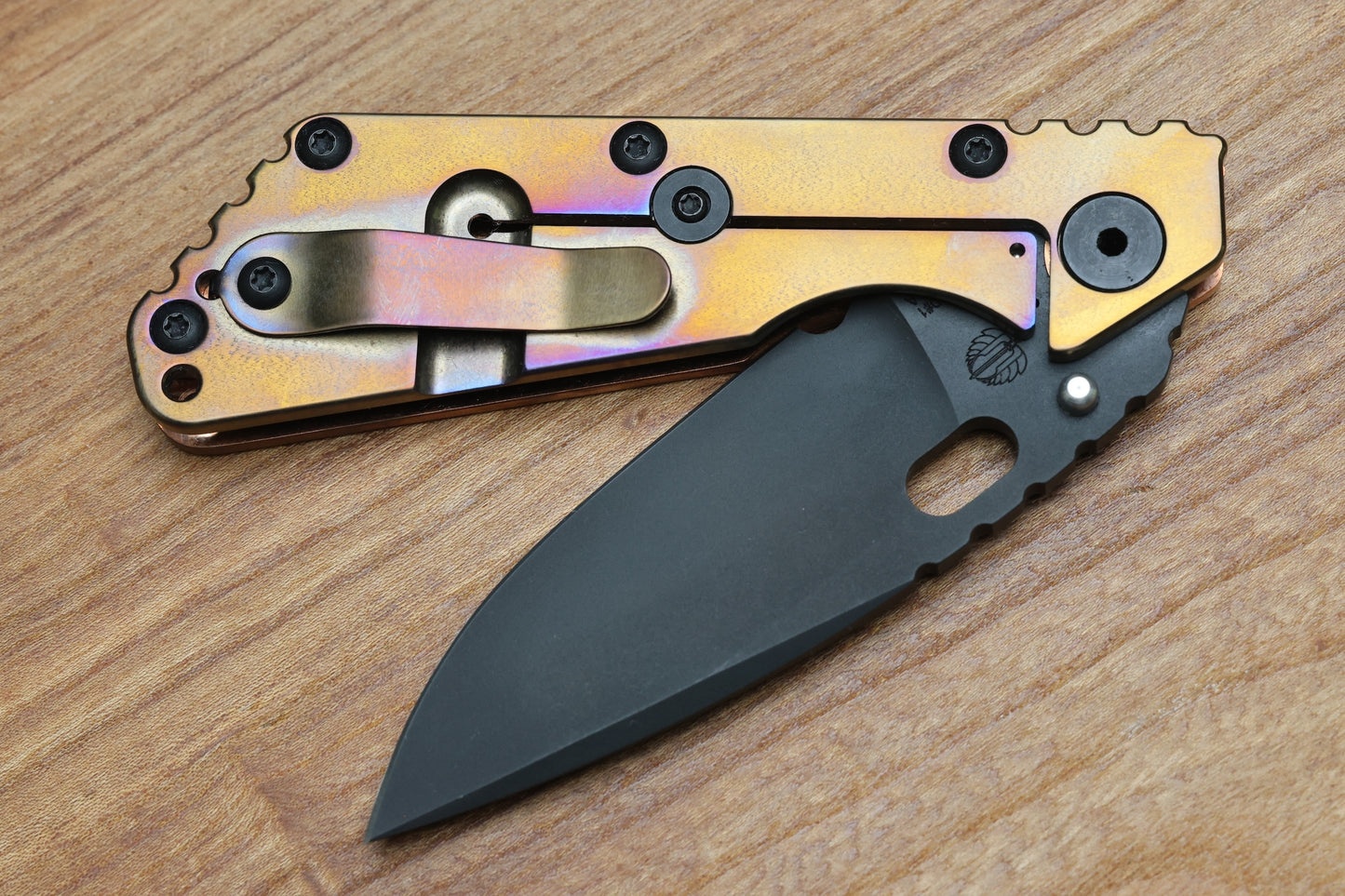 STRIDER KNIVES SMF BLACK PD#1 BLADE, COPPER TOP, HEAT TREATED TITANIUM FRAME