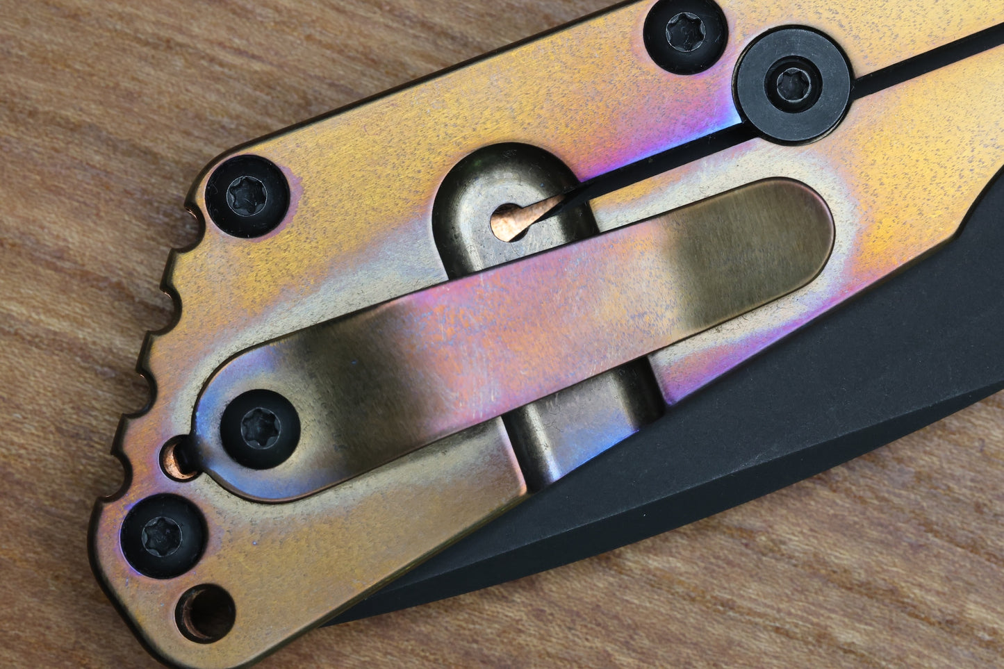 STRIDER KNIVES SMF BLACK PD#1 BLADE, COPPER TOP, HEAT TREATED TITANIUM FRAME