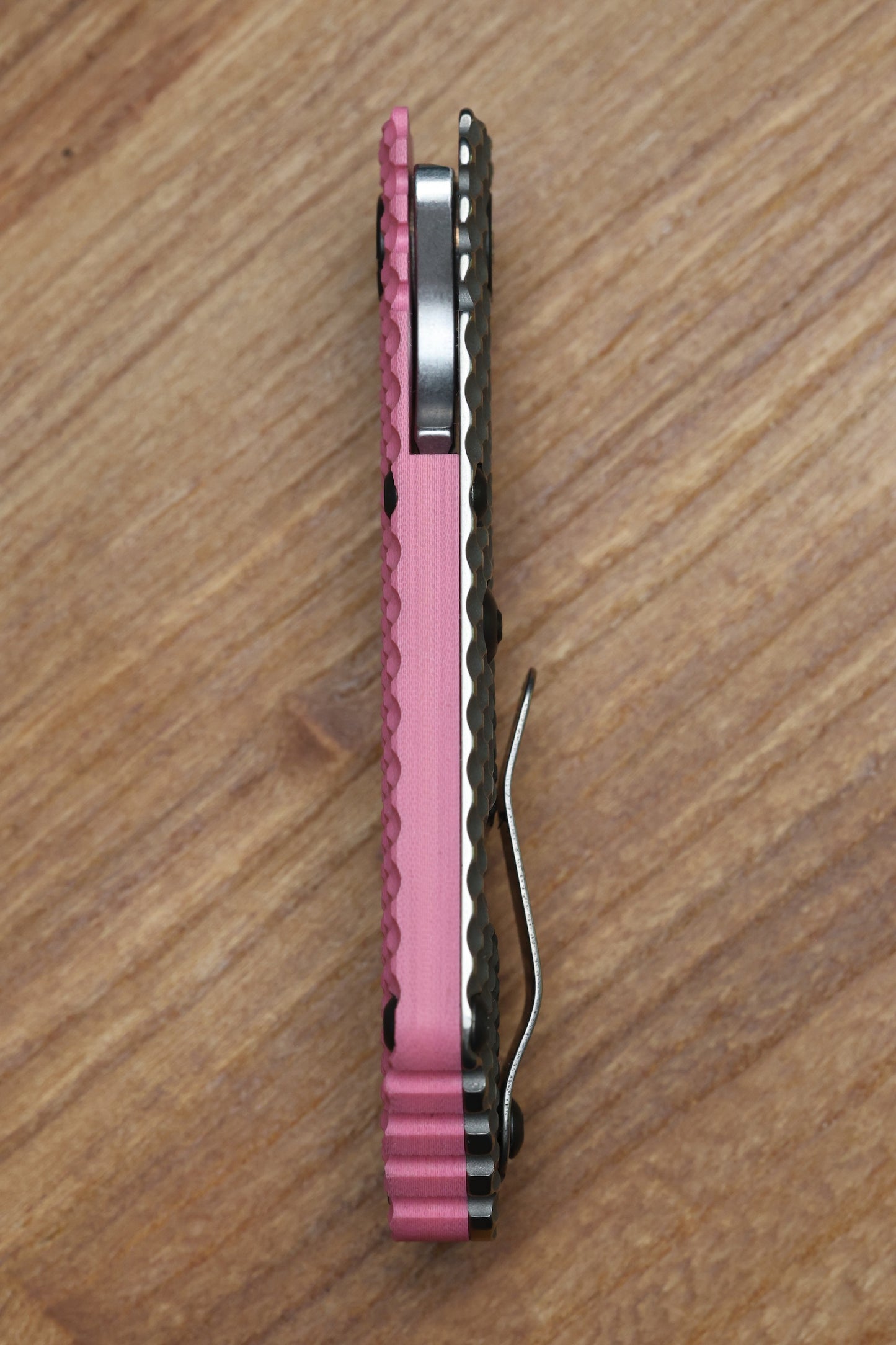 STRIDER KNIVES SNG TWO-TONE SATIN/ STONEWASHED MAGNACUT TANTO BLADE, PINK G10 GUNNER GRIP TOP, STONEWASHED GUNNER GRIP TITANIUM FRAME