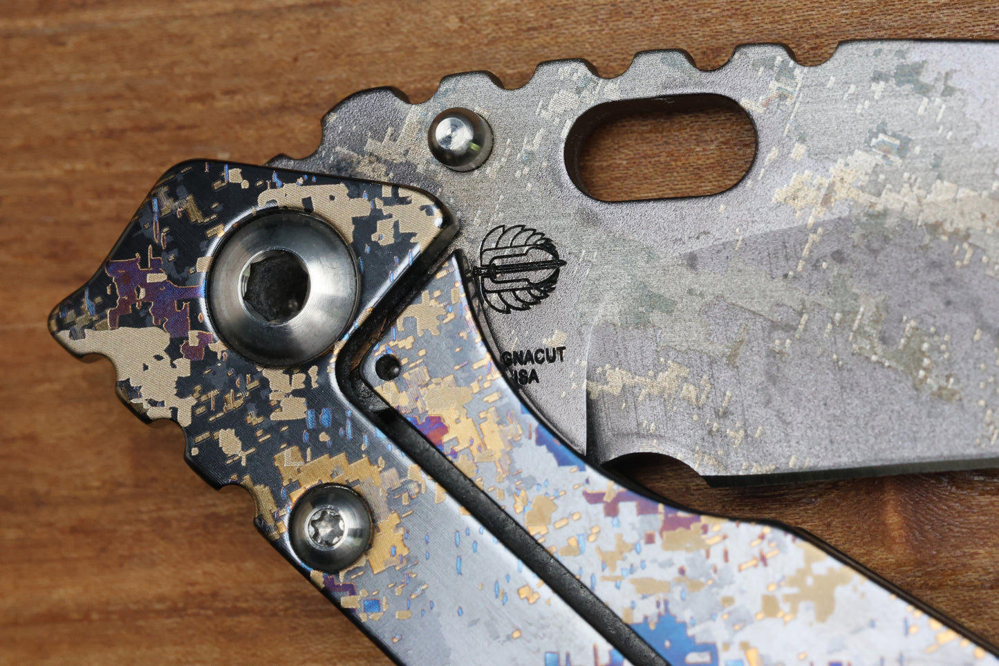 STRIDER KNIVES/ BLACKSIDE CUSTOM SPECIAL LIMITED RUN-COLLABORATION SMF MODEL, DIGICAM MAGNACUT BLADE, DIGICAM TITANIUM TOP AND FRAME