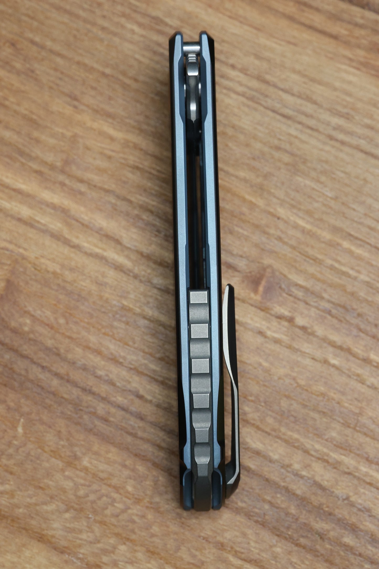 SHIROGOROV KNIVES / TI2 DESIGN F95 BLACK HULA "BLUE PIXELATED FLOWER" - M390 BLADE - MRBS