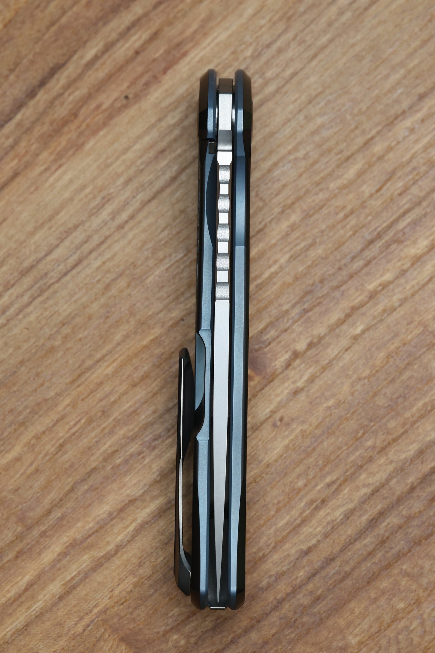 SHIROGOROV KNIVES / TI2 DESIGN F95 BLACK HULA "BLUE PIXELATED FLOWER" - M390 BLADE - MRBS