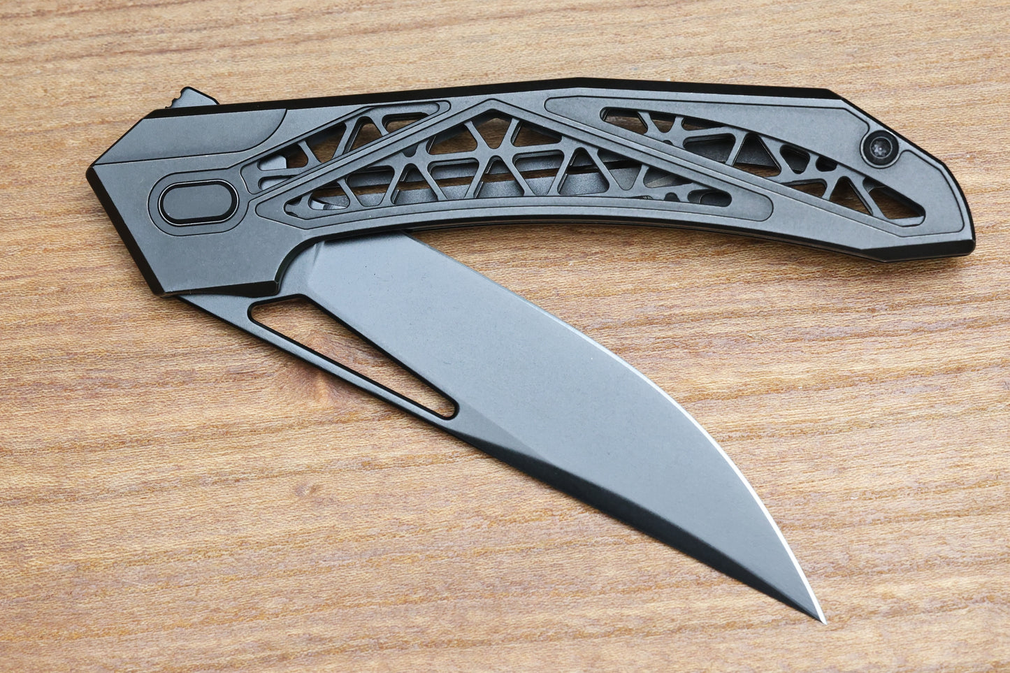 AVIAN KNIVES TOPAZA - LLK490-2 - BLACK PVD TITANIUM HANDLE - BLACK STONEWASHED MAGNACUT BLADE