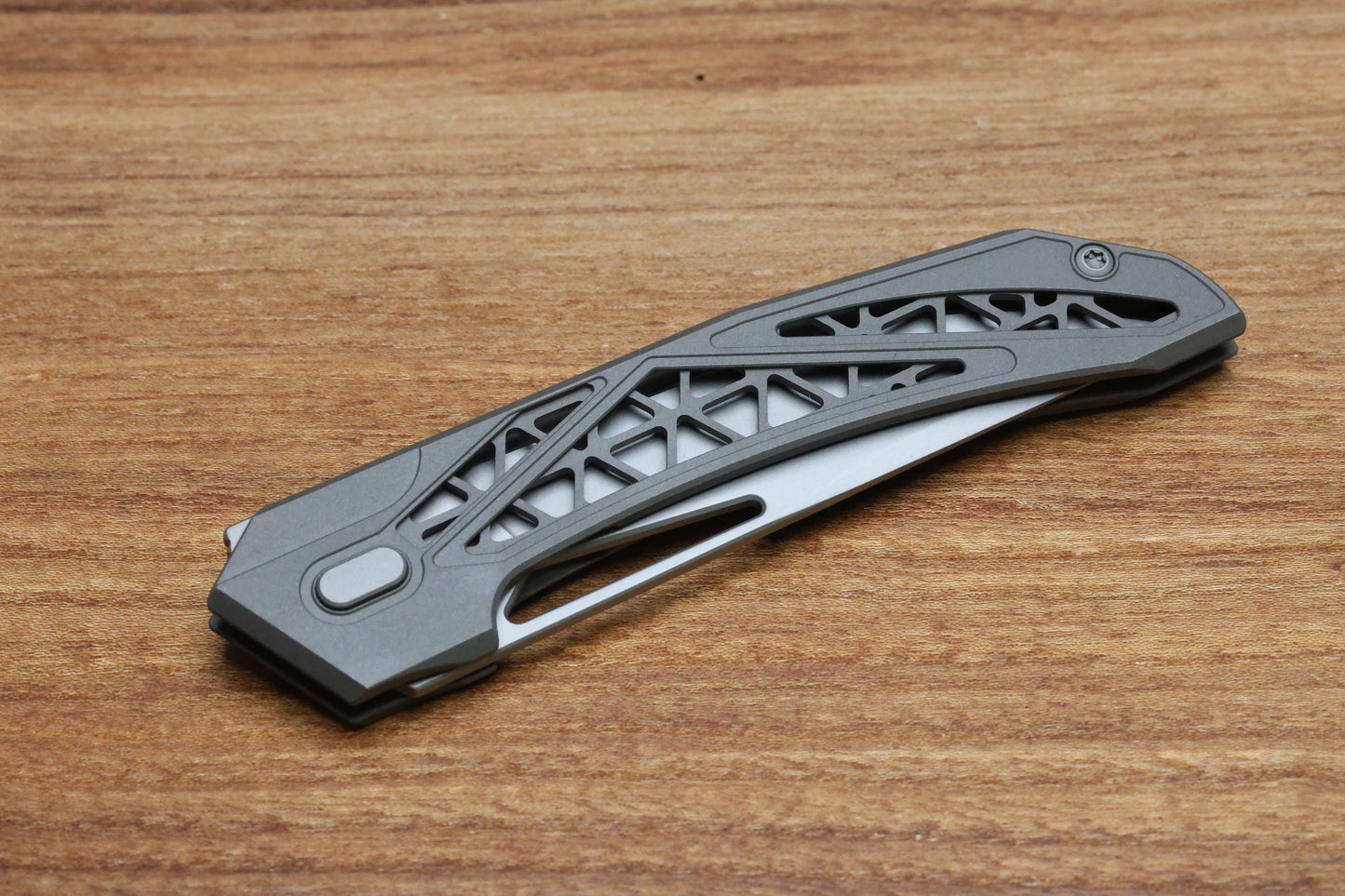 AVIAN KNIVES TOPAZA - LLK490-1 - DARK BEAD BLAST TITANIUM HANDLE - BEAD BLAST MAGNACUT BLADE