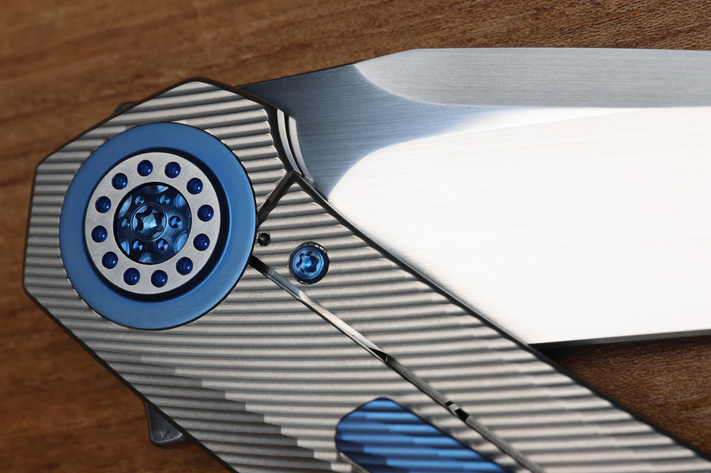 SKIFF MADE BLADES FUGITIVE- CPM154 BLADE, MILLED TITANIUM SCALES, ROYAL BLUE TI BACKSPACER, PIVOT COLLAR AND CLIP, #195