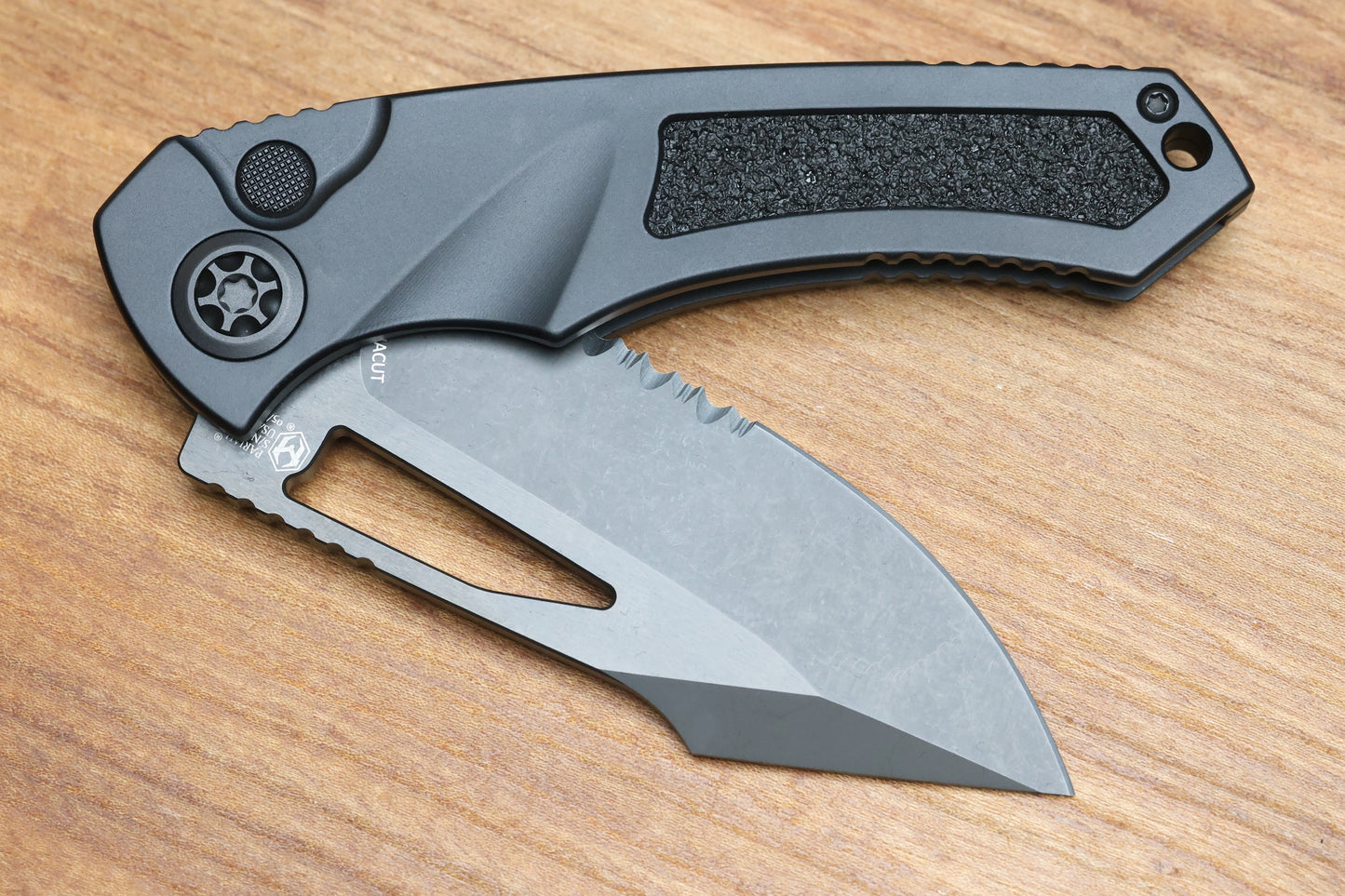 HERETIC KNIVES PARIAH MANUAL - DROP POINT DLC SERRATED TACTICAL H046-6B-T