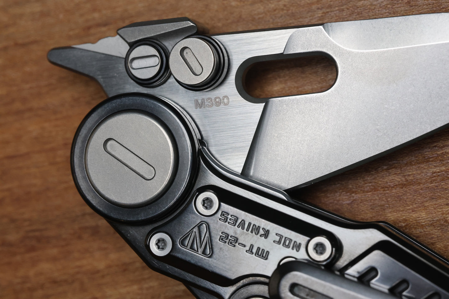 MT-22 MINI S-08 - ZIRCONIUM HANDLE - M390 BLADE