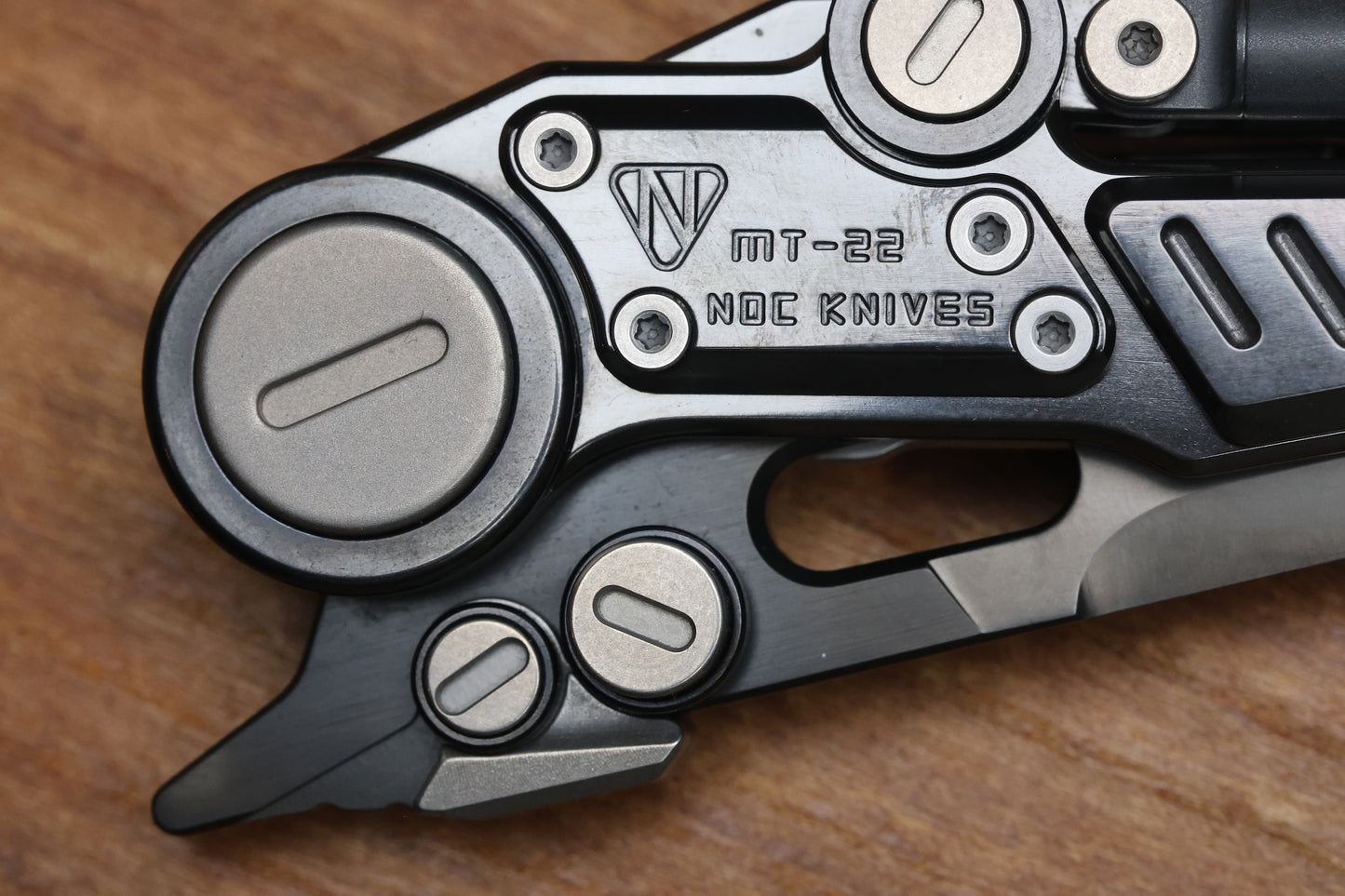MT-22 MINI S-08 - ZIRCONIUM HANDLE - BLACK M390 BLADE