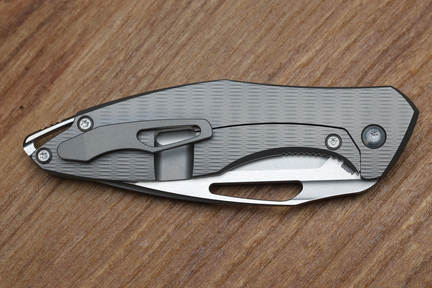 KOENIG KNIVES MINI ARIUS - NON FLIPPER - PLEXA TITANIUM HANDLE - SILVER HARDWARE - BURNISHED W/ POLISHED FLATS M390 BLADE