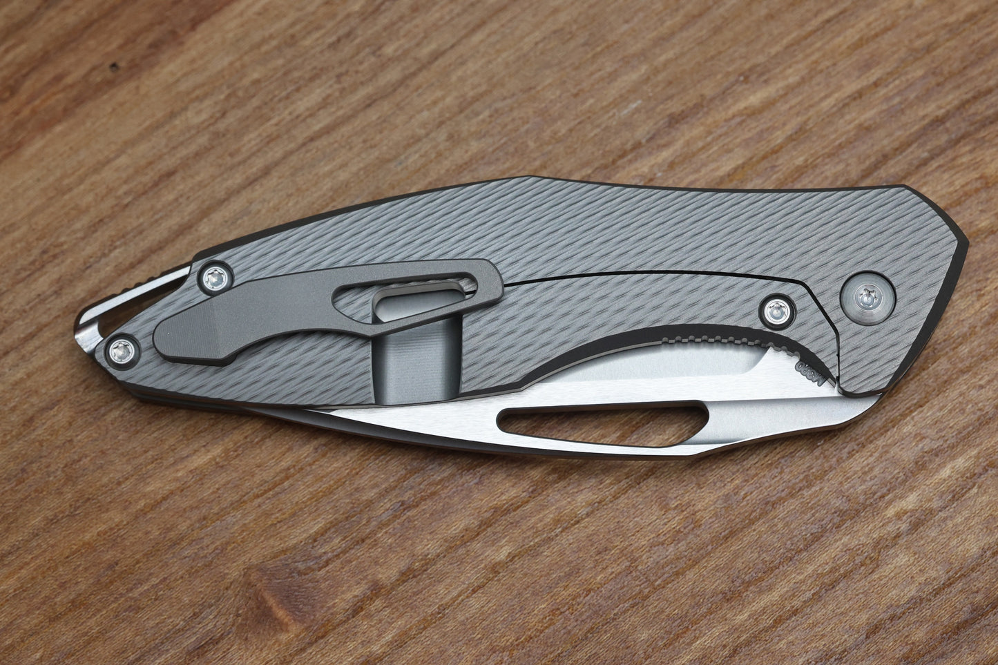KOENIG KNIVES MINI ARIUS - NON FLIPPER - CORDA TITANIUM HANDLE - SILVER HARDWARE - BURNISHED W/ POLISHED FLATS M390 BLADE