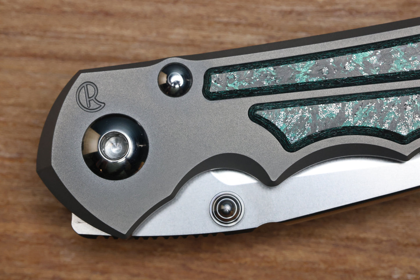 CHRIS REEVE SMALL INKOSI - TEAL MAGNETIC CARBOTI INLAY - DROP POINT CPM MAGNACUT BLADE - MIM CLIP