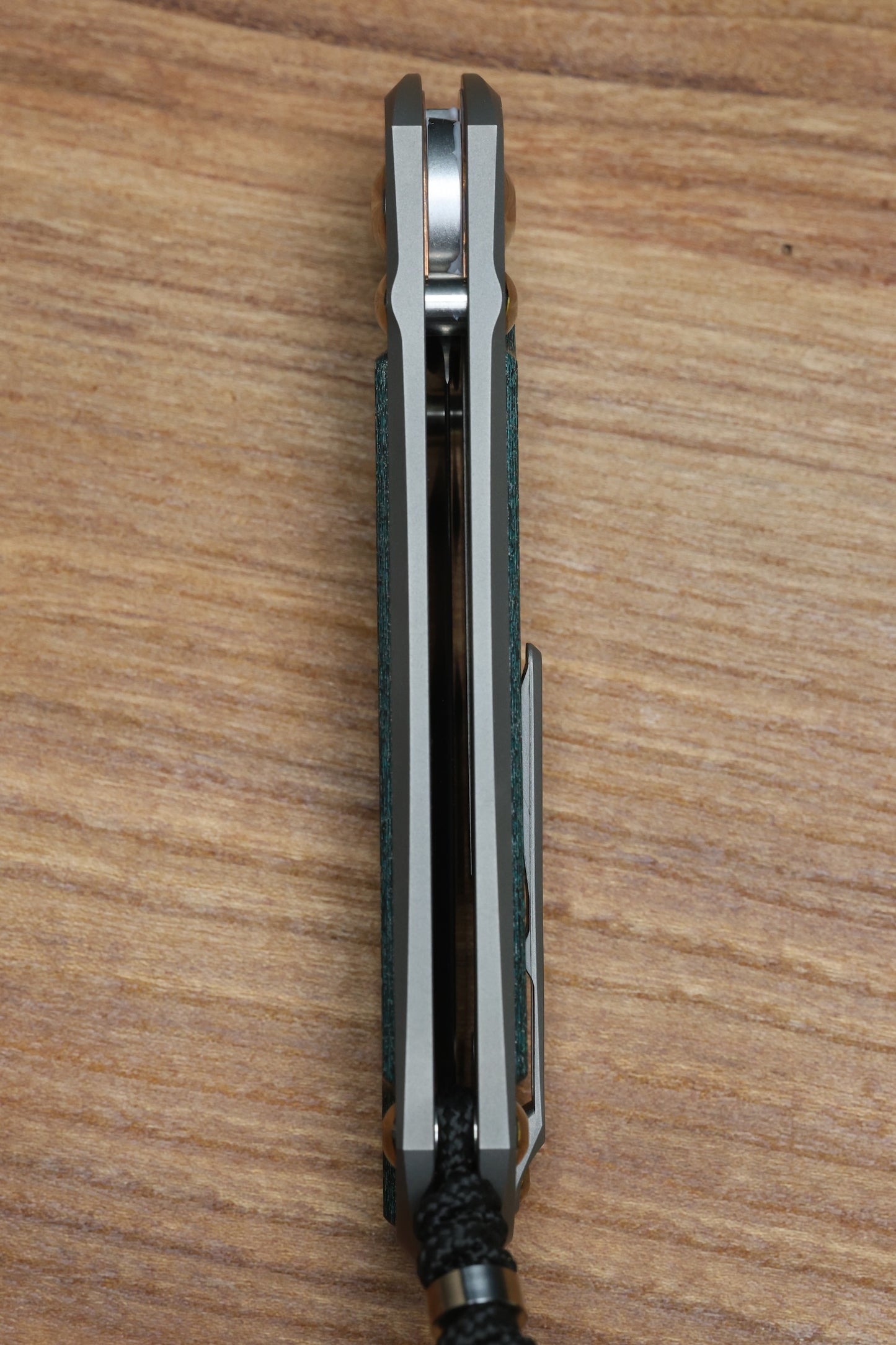 CHRIS REEVE LARGE INKOSI - TEAL MAGNETIC CARBOTI INLAY - DROP POINT CPM MAGNACUT BLADE - MIM CLIP