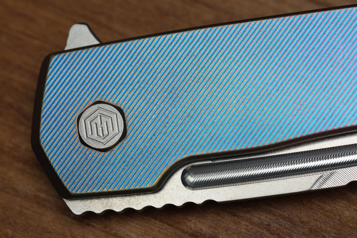 MACHINEWISE MOJAVE #608 - DISTRESSED TEXTURED TITANIUM AND S90V BLADE