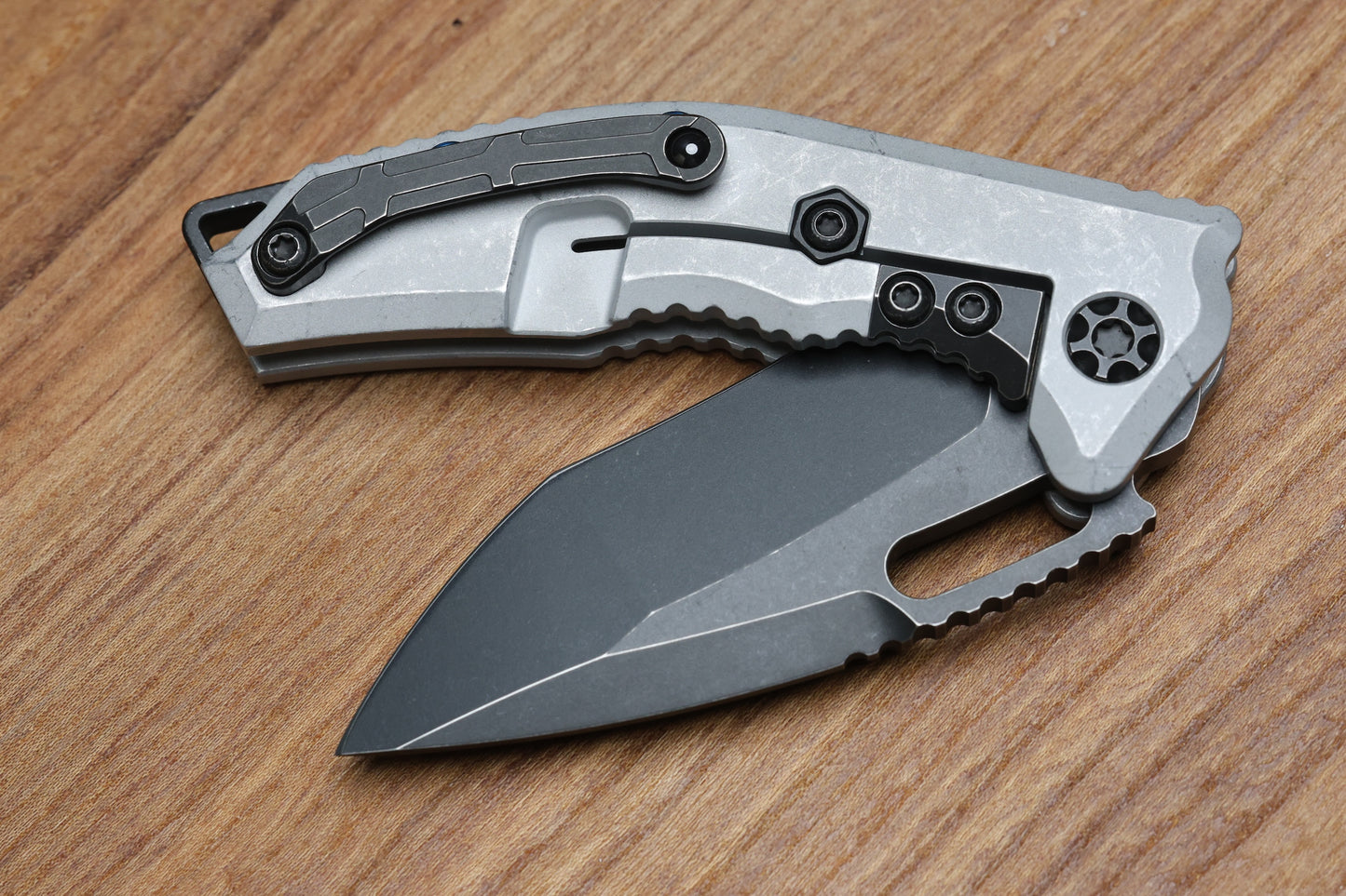 HERETIC KNIVES MEDUSA MANUAL - RECURVE - BATTLE BLACK - BLIZZARDWORN