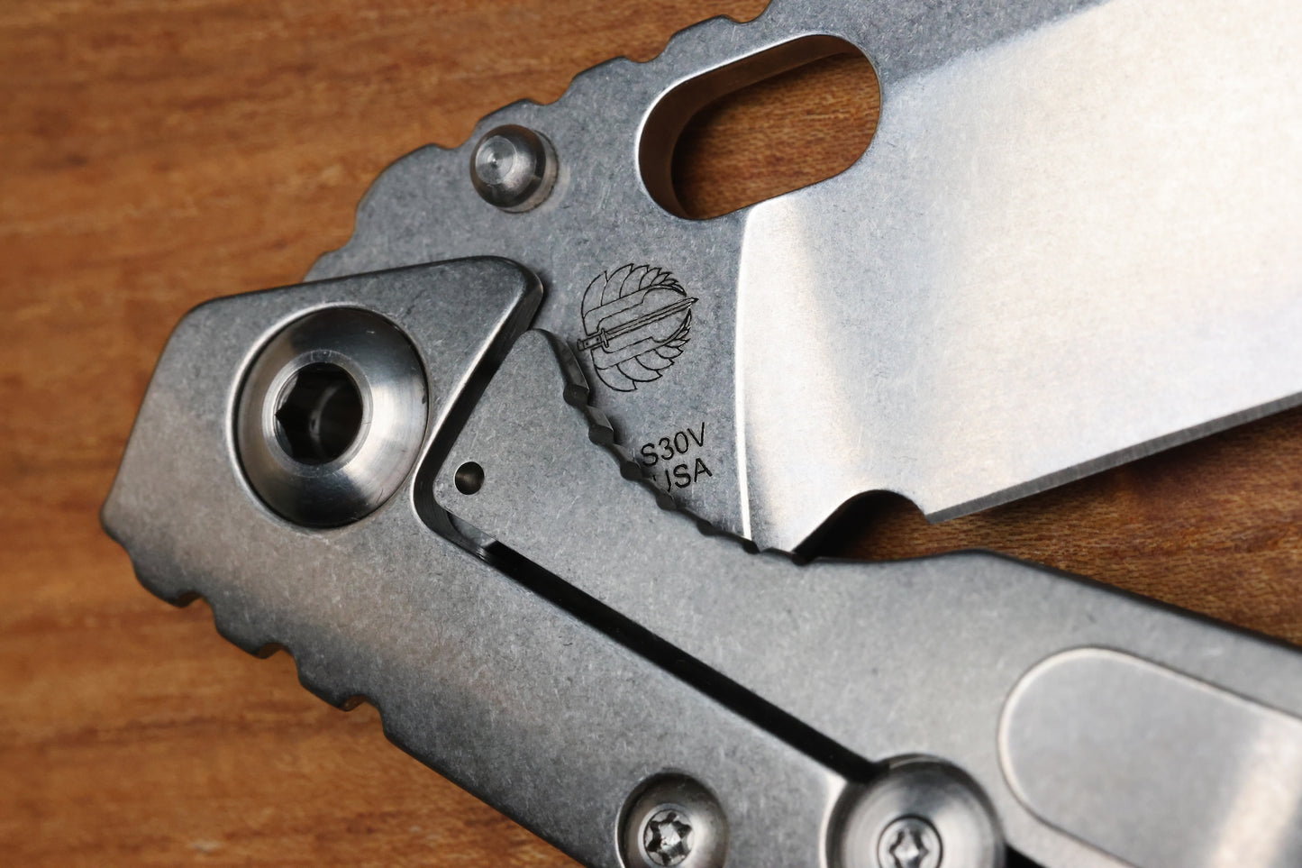MICK STRIDER SNG CONTOURED CARBON FIBER/TITANIUM & S30V