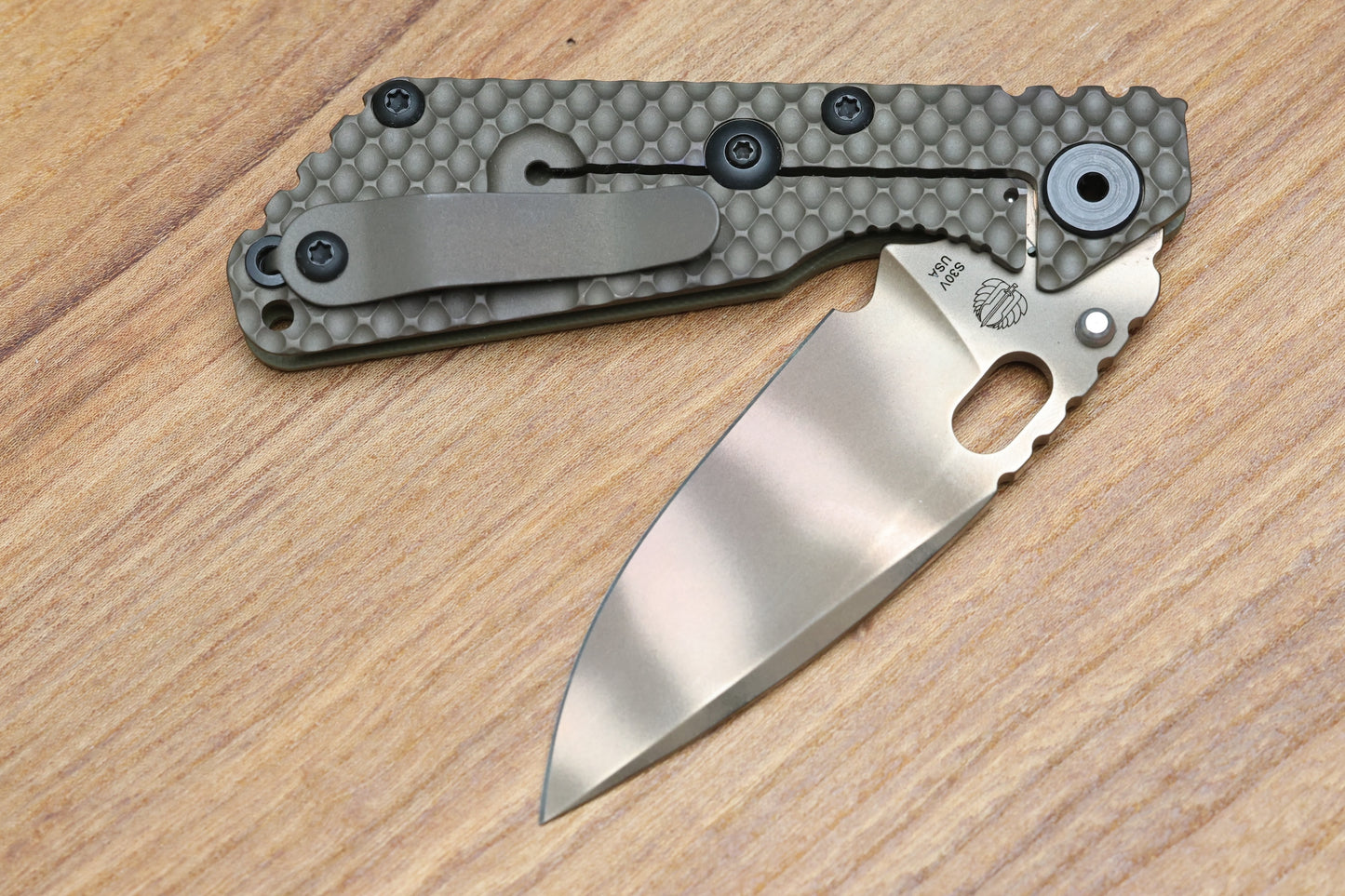 MICK STRIDER SNG OD GREEN DGG DOUBLE GUNNER GRIP & ANTIQUE BRONZE W/ GHOSTSTRIPE S30V