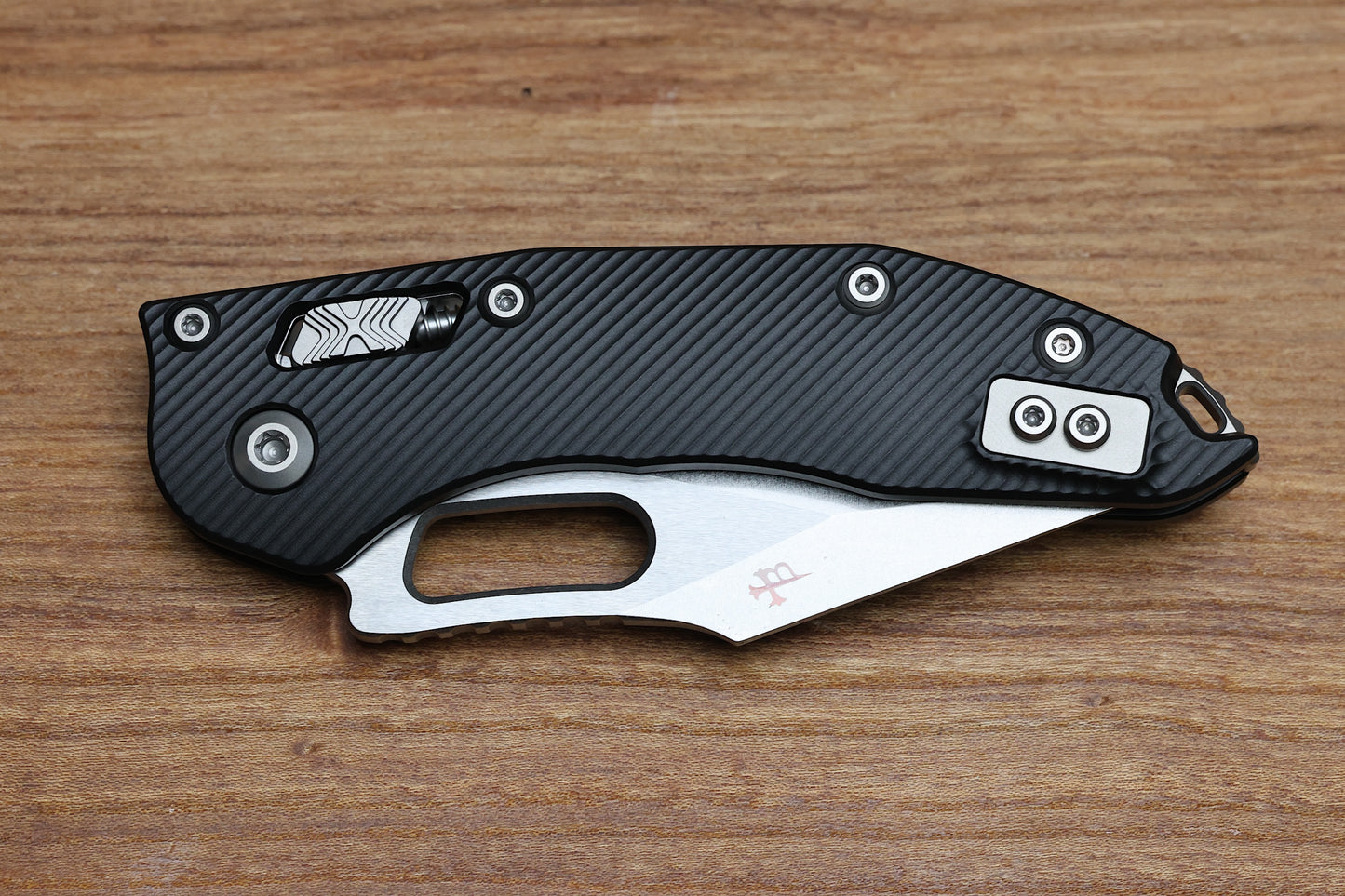 MICROTECH KNIVES MANUAL STITCH RAM LOK FLUTED BLACK ALUMINUM & M390MK 169RL-10 FL