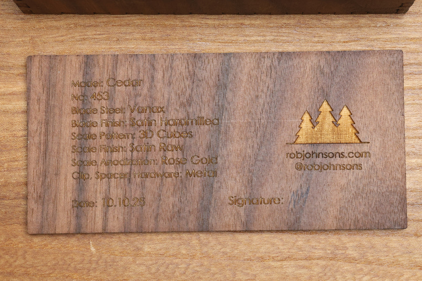 ROBJOHNSONS CEDAR #453