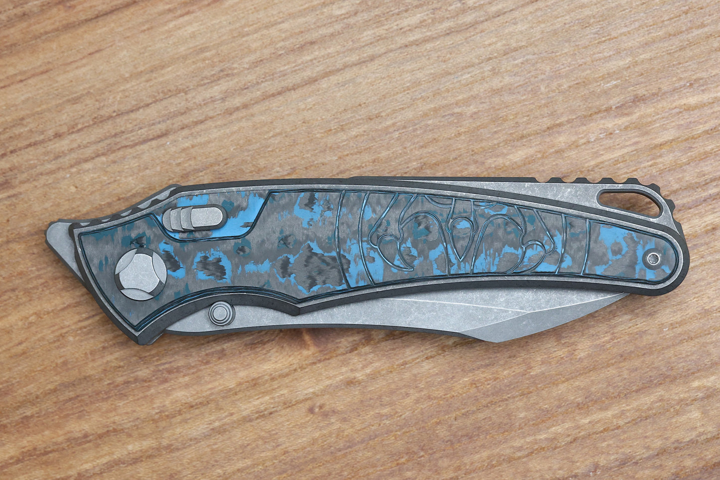 HAWK KNIFE DESIGNS TALON STONEWASHED M390 BLADE, ARCTIC STORM, FAT CARBON HANDLE OVERLAYS