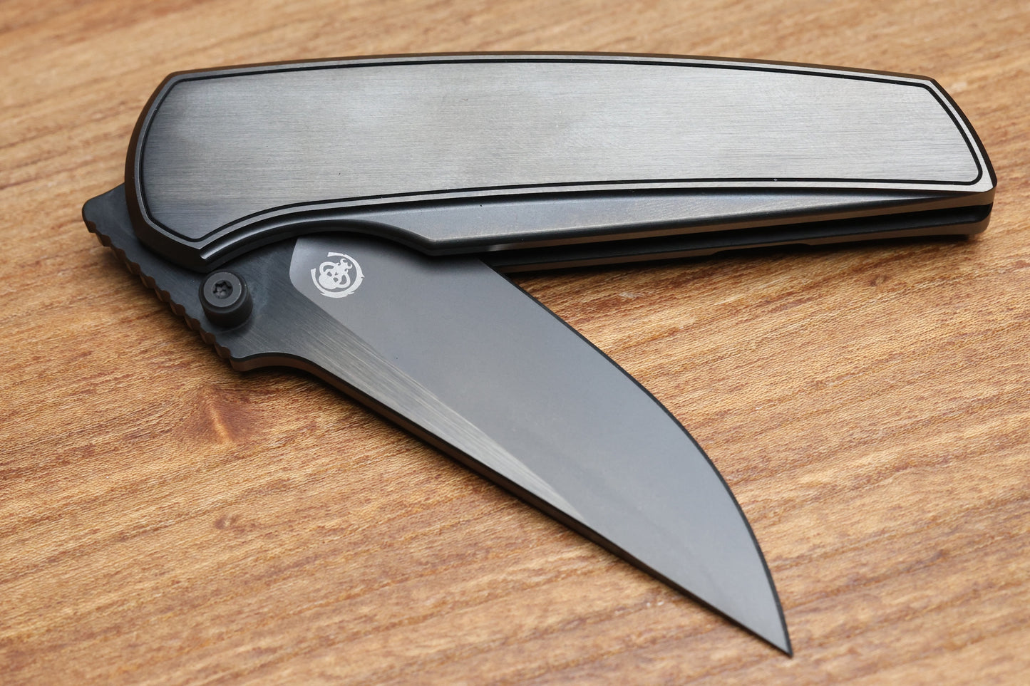 CHAVES JAKE MCCOY INTEGRAL DISCIPLE STREET BLACK SATIN PVD TITANIUM BLACK SATIN PVD M390 BLADE