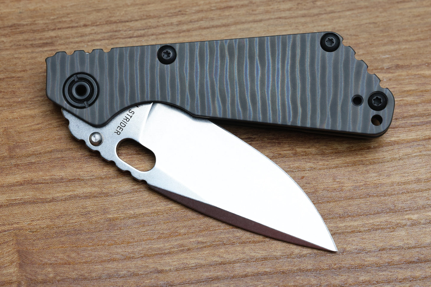 STRIDER KNIVES SNG DSS, STONEWASHED CPM-S30V BLADE, FLAMED TITANIUM TOP SCALE, FLAMED TITANIUM FRAME