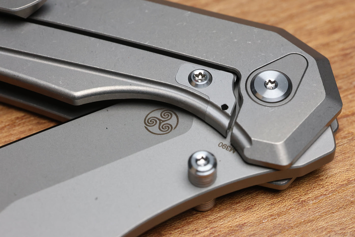 CHAVES KNIVES JAKE MCCOY OMEGA STREET STONEWASH  TITANIUM INTEGRAL HANDLE & MAZCHINE FINISH M390