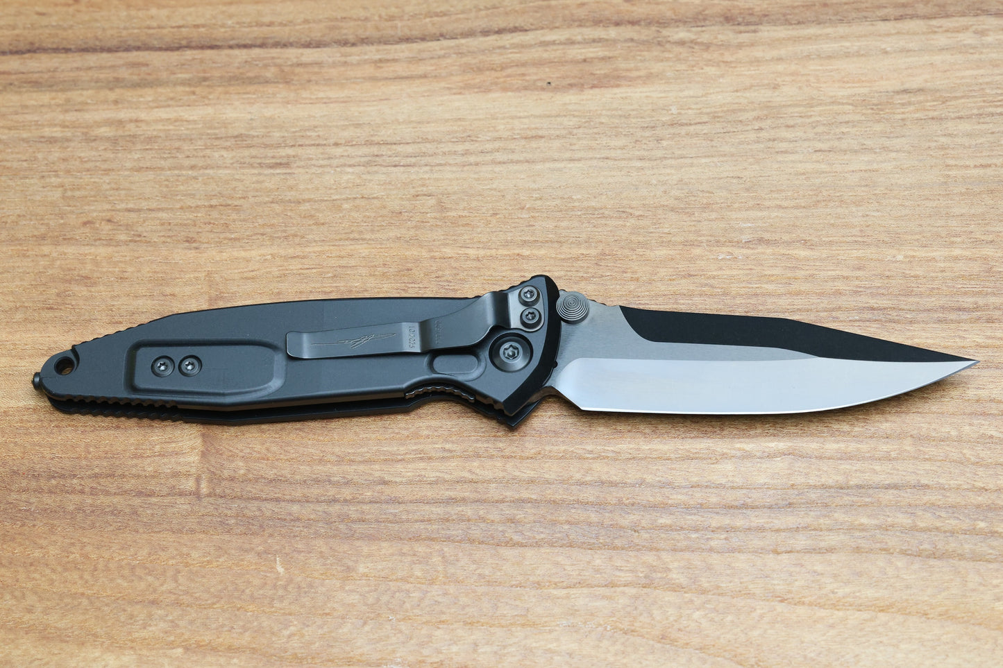 MICROTECH SOCOM ELITE M/A DLC SPIKE GRIND W/ LIVEWIRE COPPER CARBON INLAYS SIGNATURE SERIES