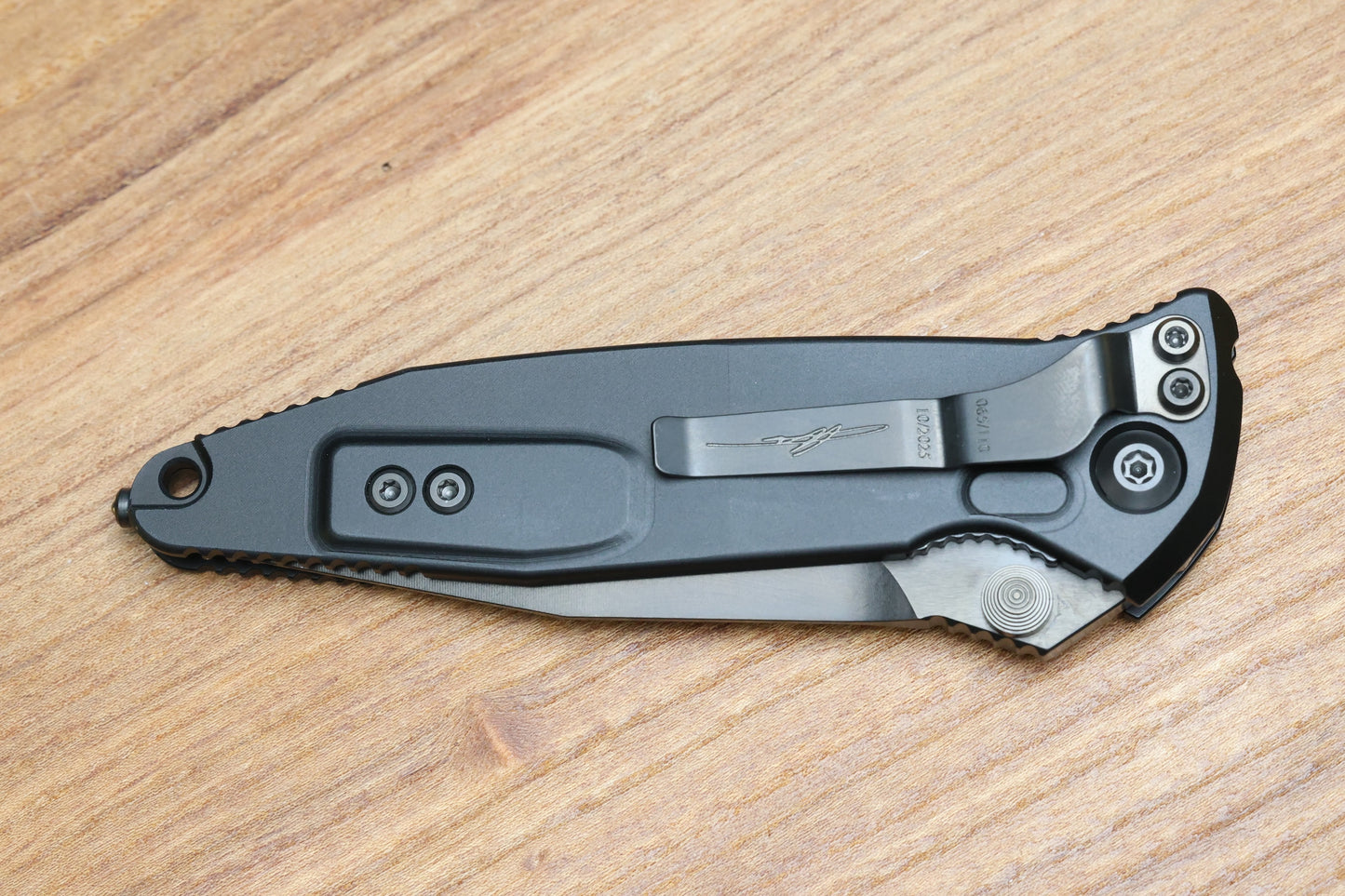 MICROTECH SOCOM ELITE M/A DLC SPIKE GRIND W/ LIVEWIRE COPPER CARBON INLAYS SIGNATURE SERIES