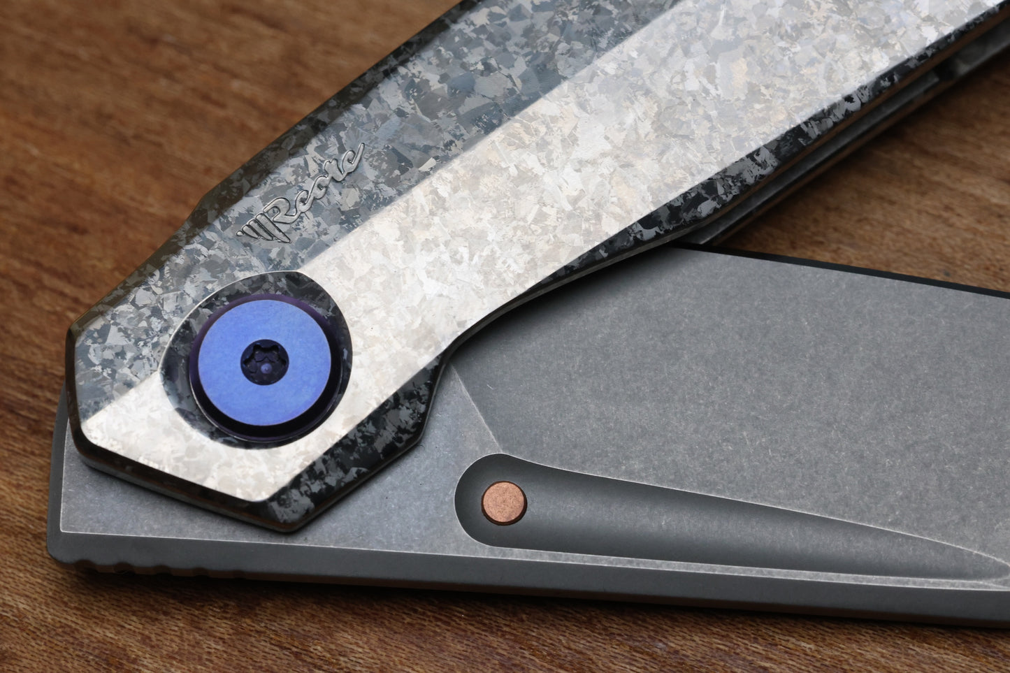 REATE KNIVES VULPEX VK ANUB CRYSTALIZED TITANIUM HANDLE - DARKWASHED ELMAX BLADE