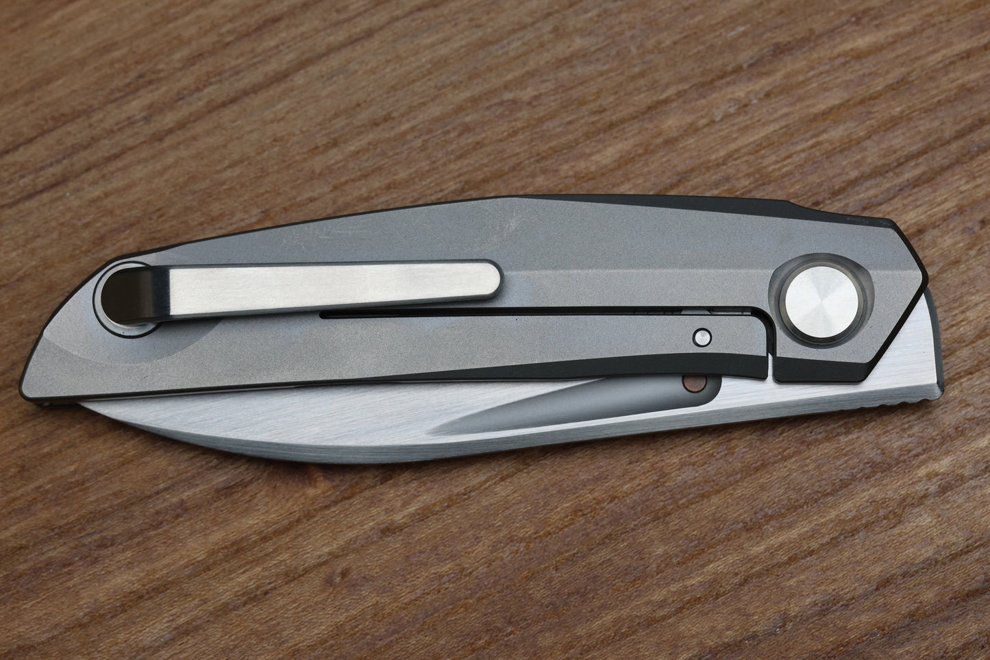 REATE KNIVES VULPEX VK ANUB BLASTED TITANIUM HANDLE - HAND SATIN ELMAX BLADE