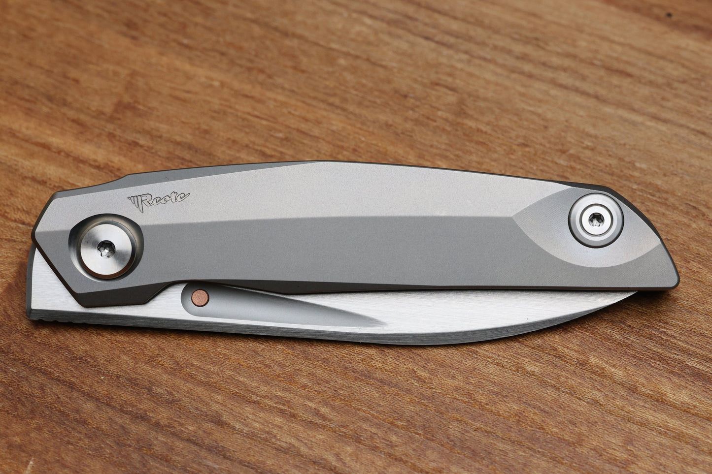 REATE KNIVES VULPEX VK ANUB BLASTED TITANIUM HANDLE - HAND SATIN ELMAX BLADE