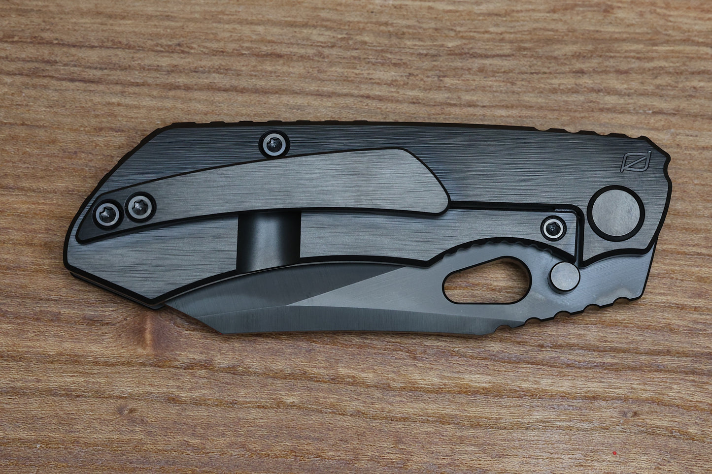 CUSTOM KNIFE FACTORY ROTTEN DESIGN EVO 4.0 BARKED DLC W/ DLC S90V