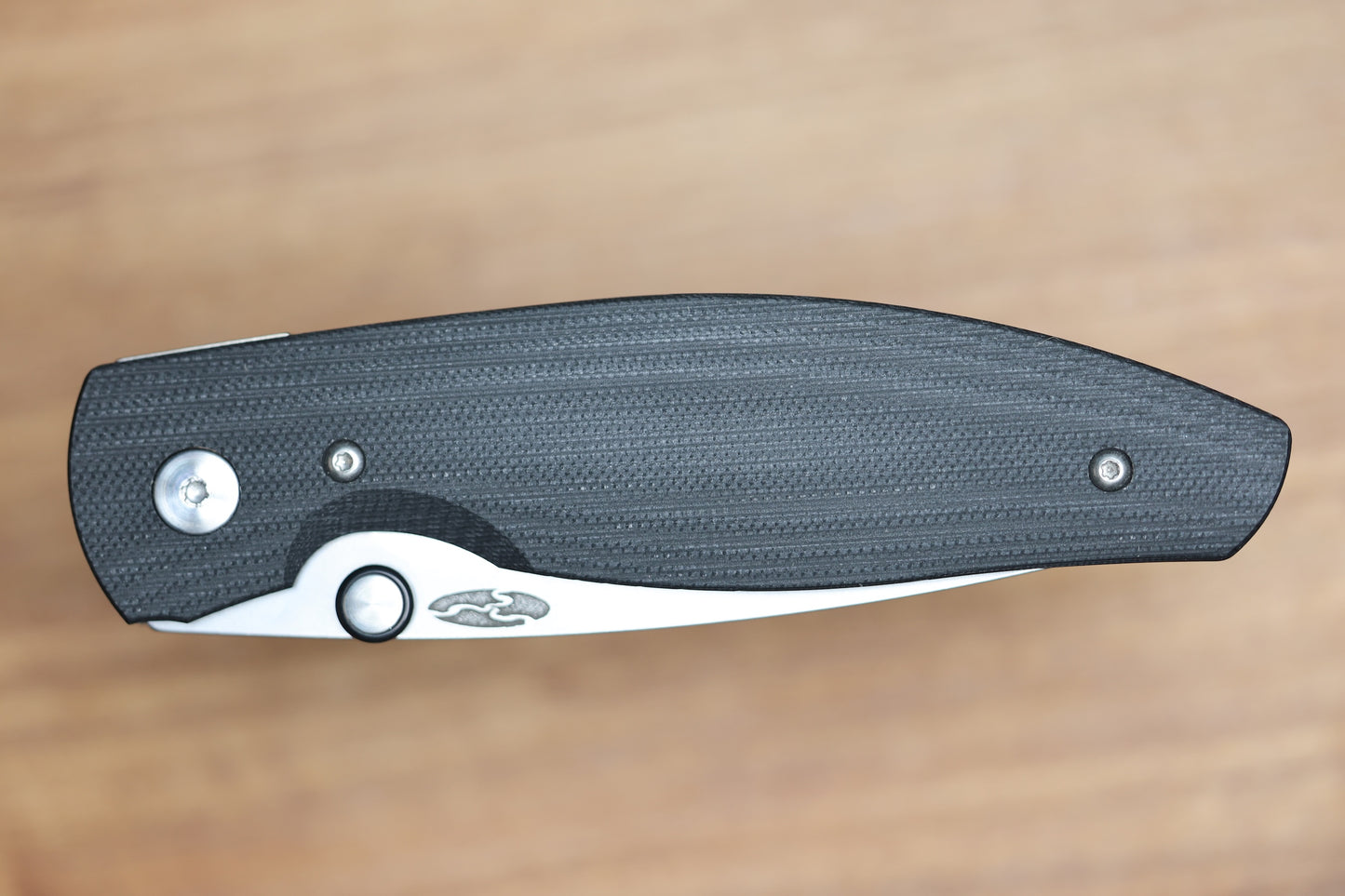 THREE RIVERS MANUFACTURING ATOM JET BLACK G10 MAGNACUT BLADE