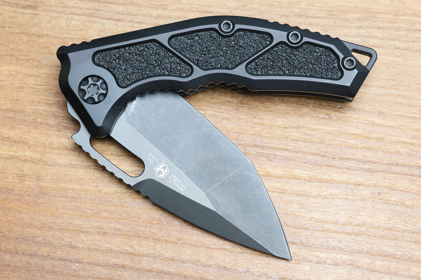 HERETIC KNIVES MEDUSA MANUAL BLACK ALUMINUM FRAME LOCK W/ GRIP INLAYS & DLC MAGNACUT H009-6A-T