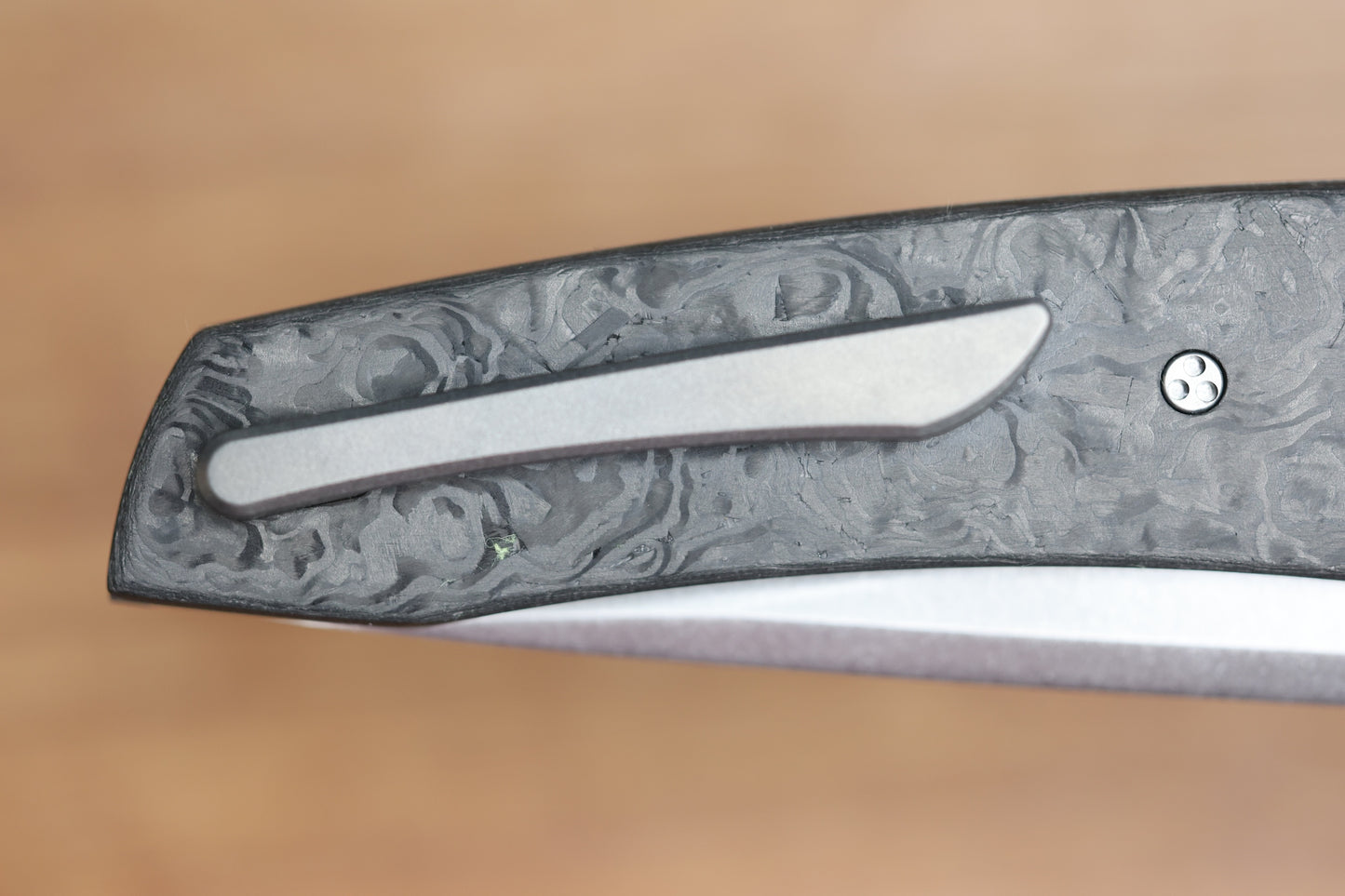 SHARKNIVCO LINER LOCK WAKA V4.9 - BLACK TECHNOCARBO HANDLE - POLISHED STONEWASH RWL34 BLADE