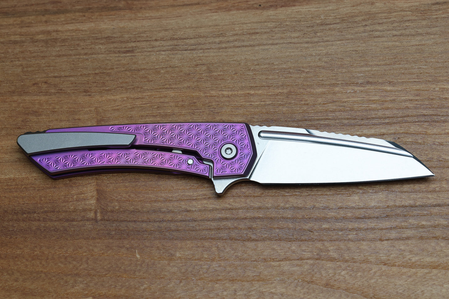 MACHINEWISE MOJAVE #677 PINK FADE TITANIUM AND S90V BLADE
