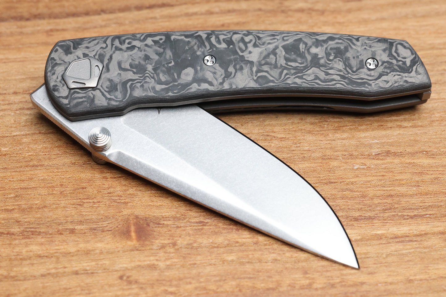 SHARKNIVCO LINER LOCK WAKA V4.9 - BLACK TECHNOCARBO HANDLE - POLISHED STONEWASH RWL34 BLADE