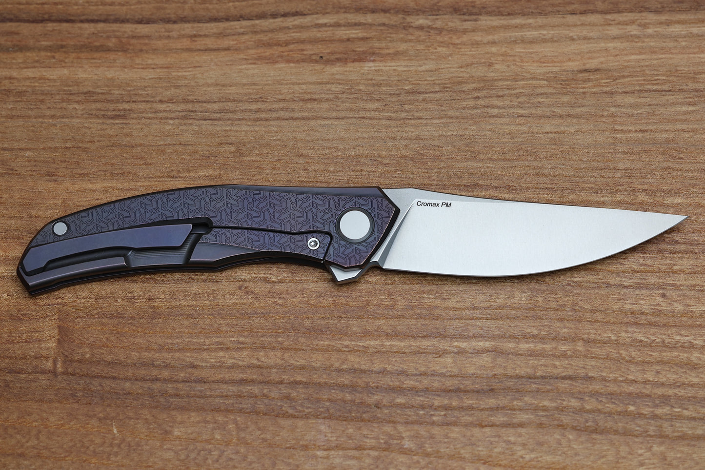 SHIROGOROV QUANTUM R1P – PURPLE TITANIUM HANDLE – CROMAX PM – MRBS