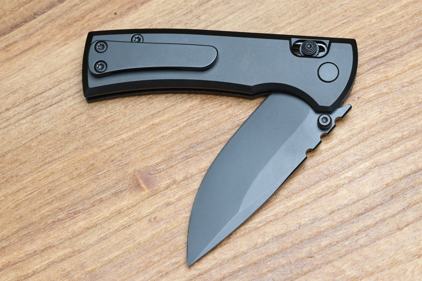 CHAVES KNIVES X-LOCK W/ BLACK ALUMINUM HANDLES & BLACK D2