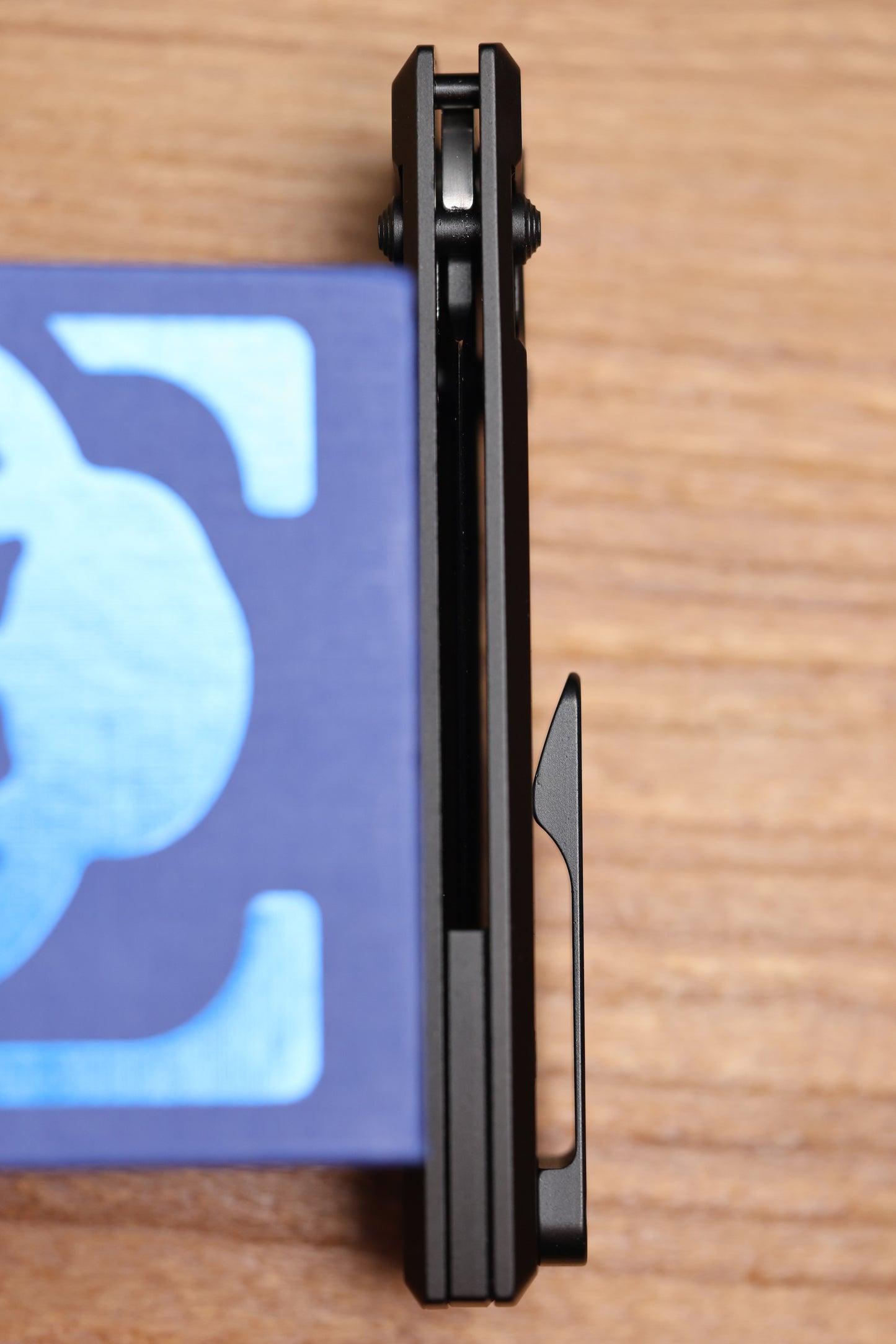 CHAVES KNIVES X-LOCK W/ BLACK ALUMINUM HANDLES & BLACK D2