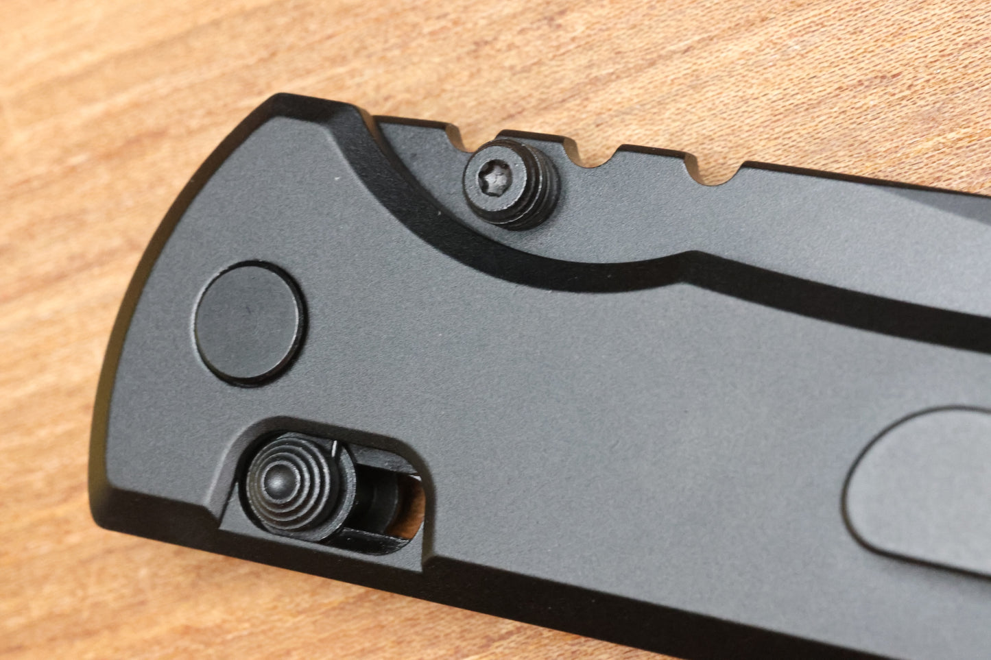 CHAVES KNIVES X-LOCK W/ BLACK ALUMINUM HANDLES & BLACK D2