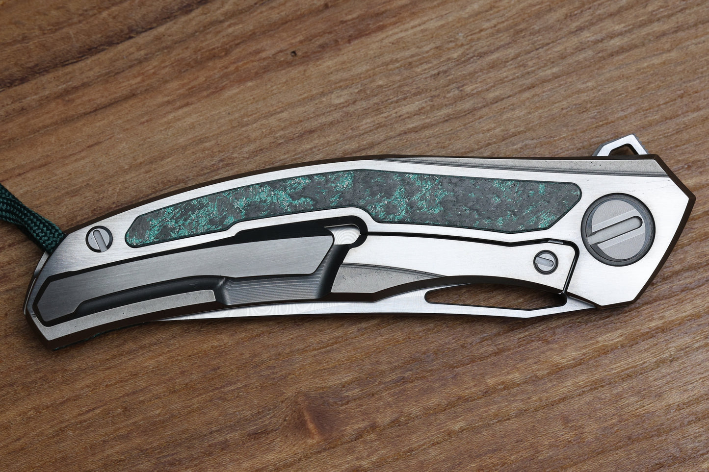 SHIROGOROV KNIVES QUANTIUM TKM - TITANIUM/TEAL MAGNETIC CARBOTI HANDLE - ZDI-E BLADE - SRRBS