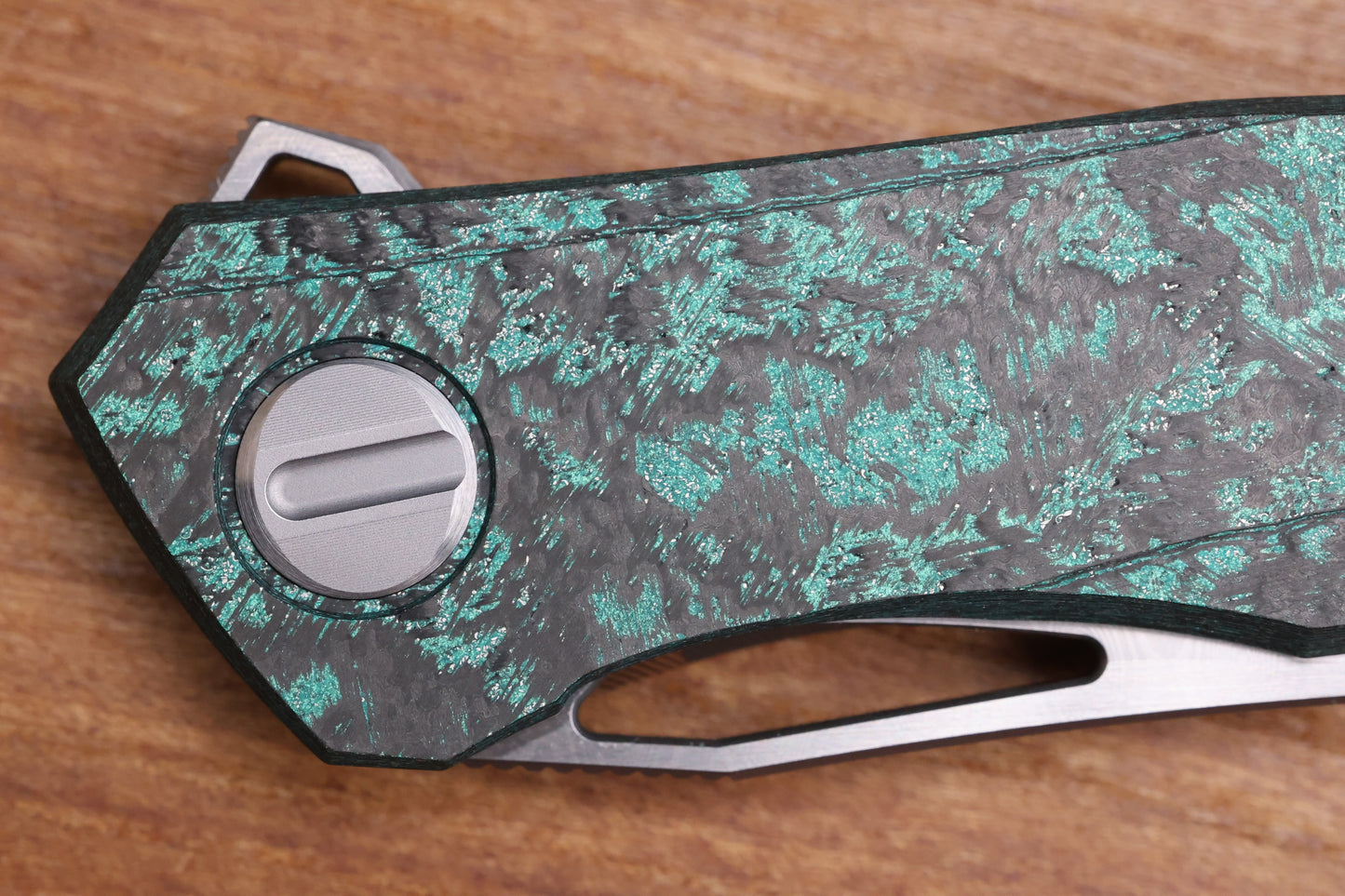 SHIROGOROV KNIVES QUANTIUM TKM - TITANIUM/TEAL MAGNETIC CARBOTI HANDLE - ZDI-E BLADE - SRRBS